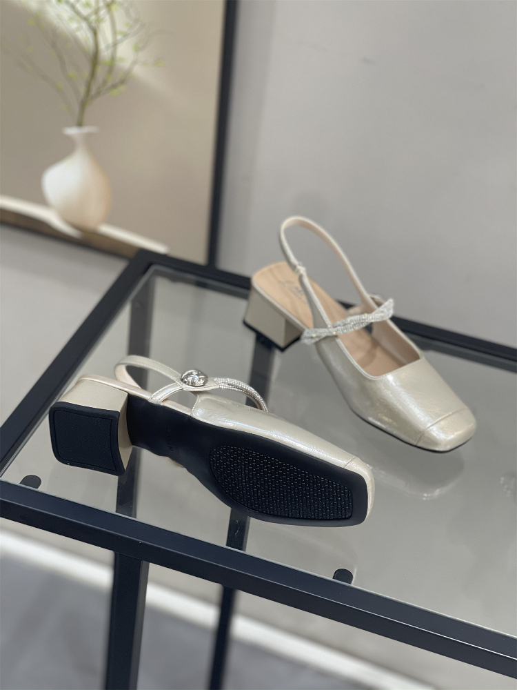 Women's Chunky Heel Rhinestone Open-Toe Sandals - Backless Thick-Soled Summer Shoes in Simple Versatile Fairy Style Women's Chunky Heel Rhinestone Open-Toe Sandals - Backless Thick-Soled Summer Shoes in Simple Versatile Fairy Style