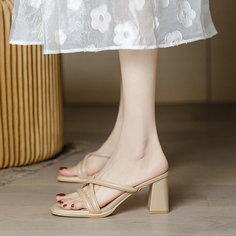 Women's Chunky Heeled Sandals - Slip-On Square-Toe Open-Toe Slides for Summer 2025, Perfect with Pleated Skirts and Y2K Style