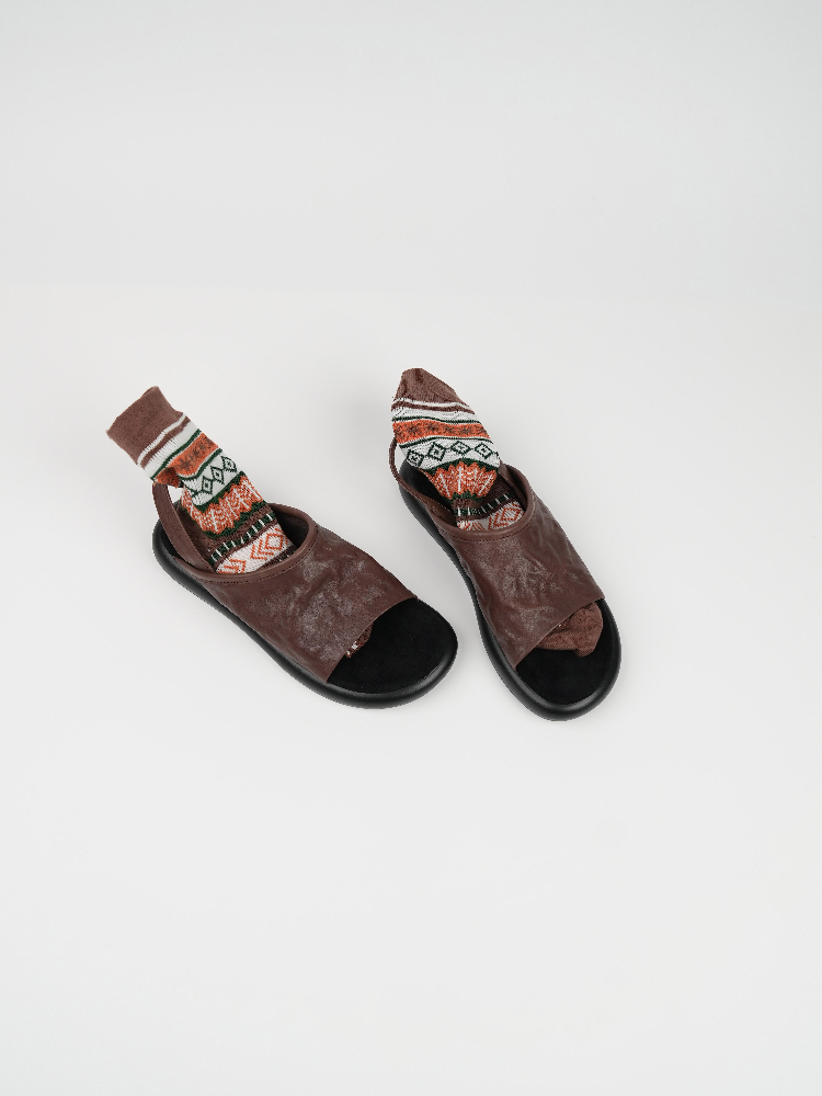 Women's Comfortable Leather Flat Casual Sandals - Thick-Soled Open-Toe Beach Shoes for Summer Vacation Travel Women's Comfortable Leather Flat Casual Sandals - Thick-Soled Open-Toe Beach Shoes for Summer Vacation Travel