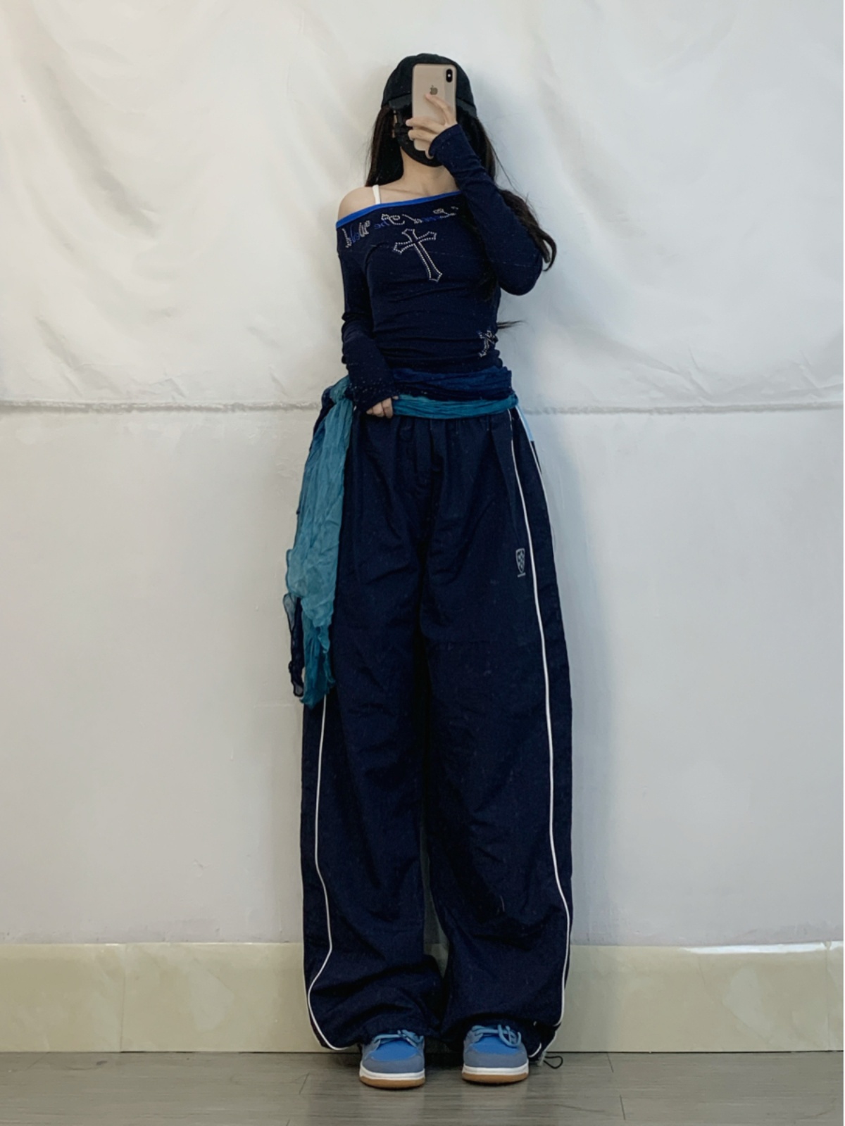 Womenâ€™s Dark Blue Color Block Jazz Dance Long Pants - Loose Wide-Leg Hip Hop Quick-Dry Style