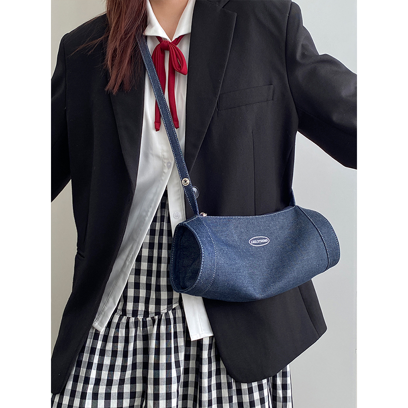 Women's Denim Single Shoulder Crossbody Bag - Trendy Underarm Handbag for Active Lifestyle - 2025 Niche Design