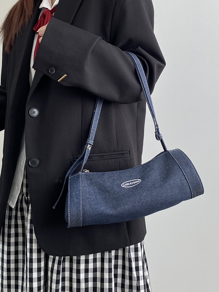 Women's Denim Single Shoulder Crossbody Bag - Trendy Underarm Handbag for Active Lifestyle - 2025 Niche Design