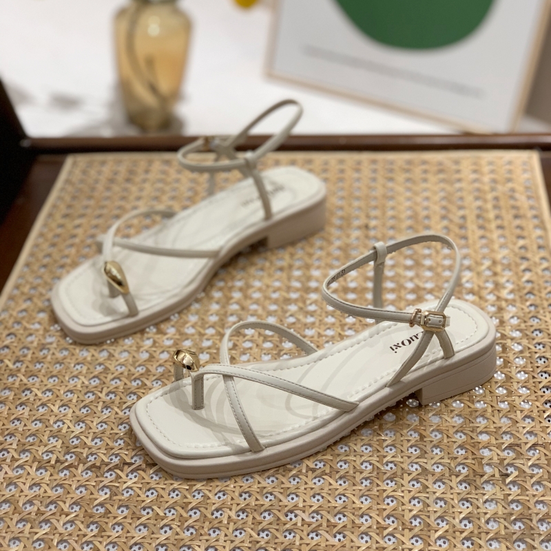 Women's Fairy Style Flat Soft Sole Beach Sandals 2025 - Trendy Roman Sandals Perfect for Summer Skirts - Y2K Inspired Fashion Women's Fairy Style Flat Soft Sole Beach Sandals 2025 - Trendy Roman Sandals Perfect for Summer Skirts - Y2K Inspired Fashion
