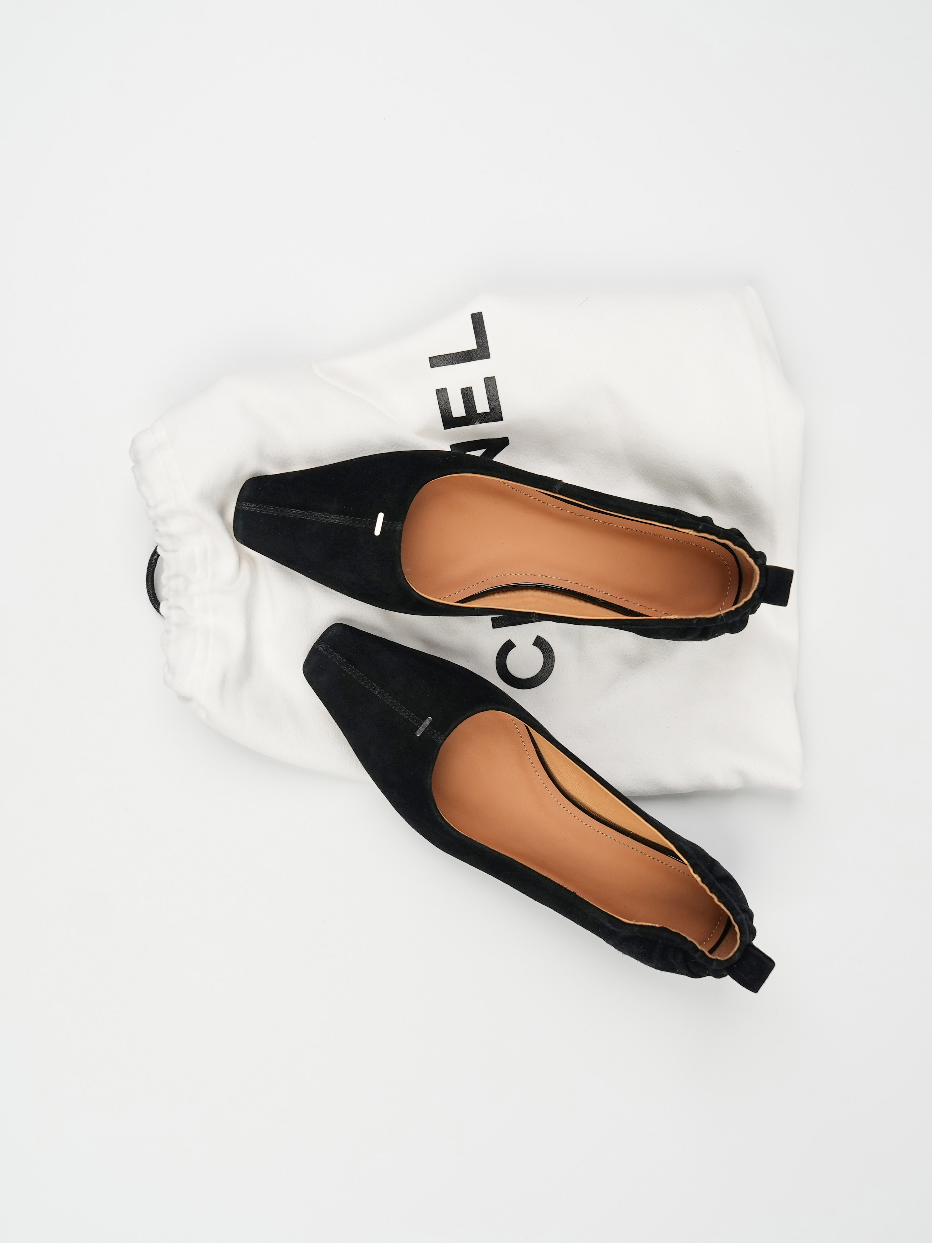 Women's Flat Low-Heeled Driving Shoes with Small Square Toe - Comfortable and Simple Work Shoes for All Seasons