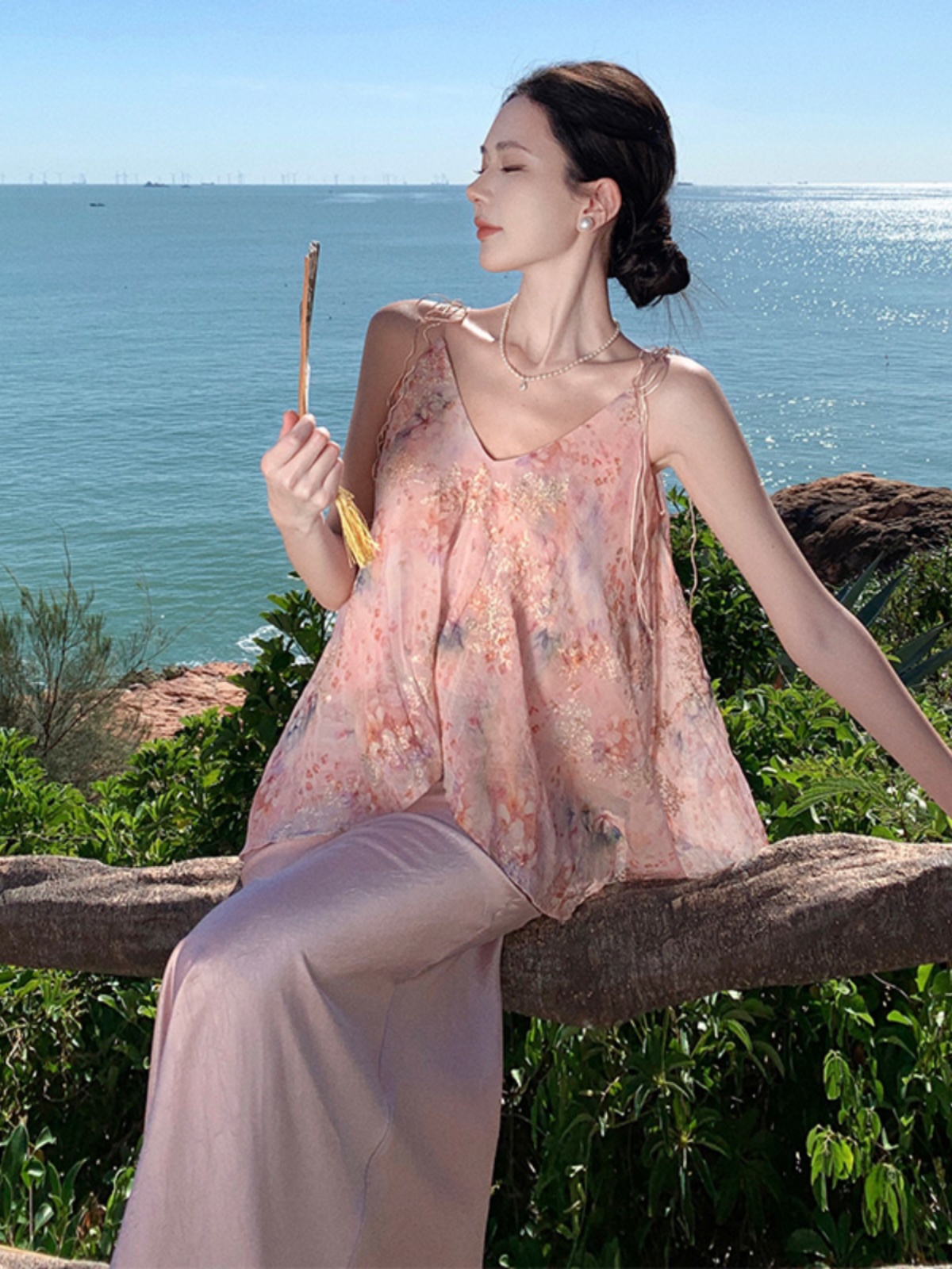 Women's Floral V-Neck Camisole Top & Pink Satin Half Skirt Two-Piece Set - Irregular French-Style Design, Chic Summer Outfit