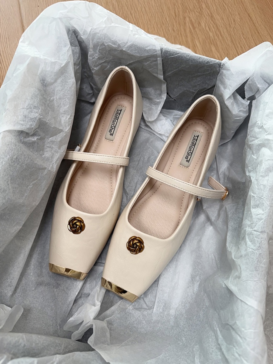 Women's French-Style Mary Jane Shoes, Spring 2025 Shallow Mouth Design, Elegant Evening Footwear for Skirts and Dresses Women's French-Style Mary Jane Shoes, Spring 2025 Shallow Mouth Design, Elegant Evening Footwear for Skirts and Dresses