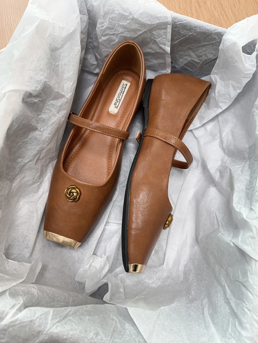 Women's French-Style Mary Jane Shoes, Spring 2025 Shallow Mouth Design, Elegant Evening Footwear for Skirts and Dresses Women's French-Style Mary Jane Shoes, Spring 2025 Shallow Mouth Design, Elegant Evening Footwear for Skirts and Dresses