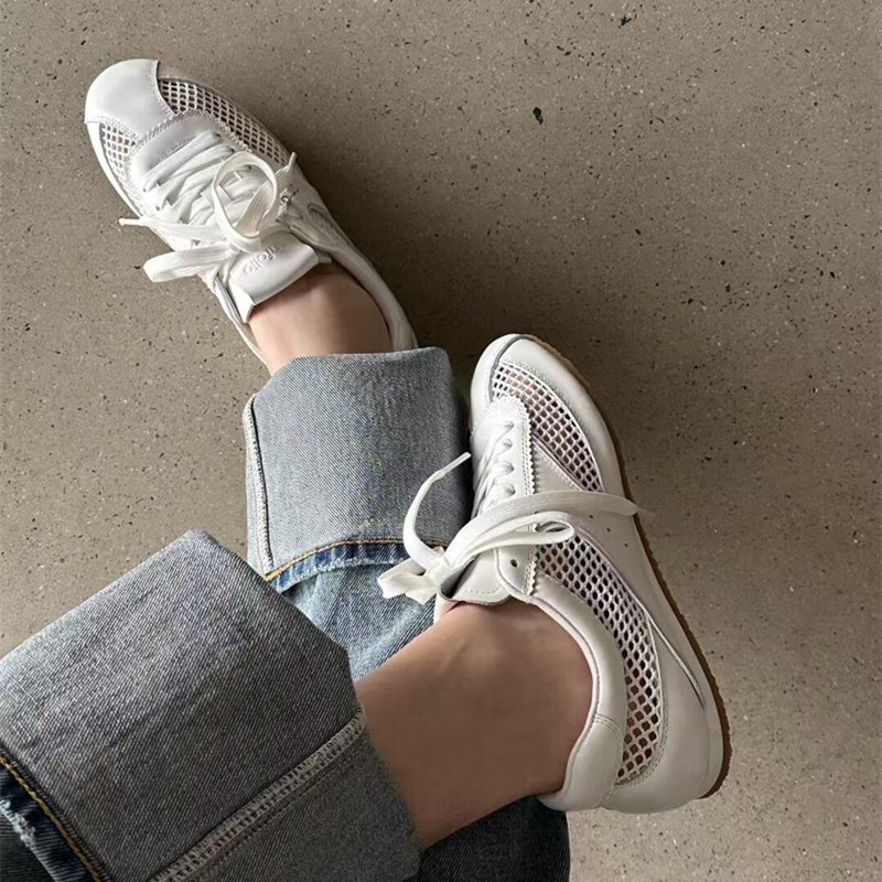 Women's Genuine Leather Hollow Mesh Breathable Casual Sports Sneakers - Flat Canvas Training Shoes for Travel Women's Genuine Leather Hollow Mesh Breathable Casual Sports Sneakers - Flat Canvas Training Shoes for Travel