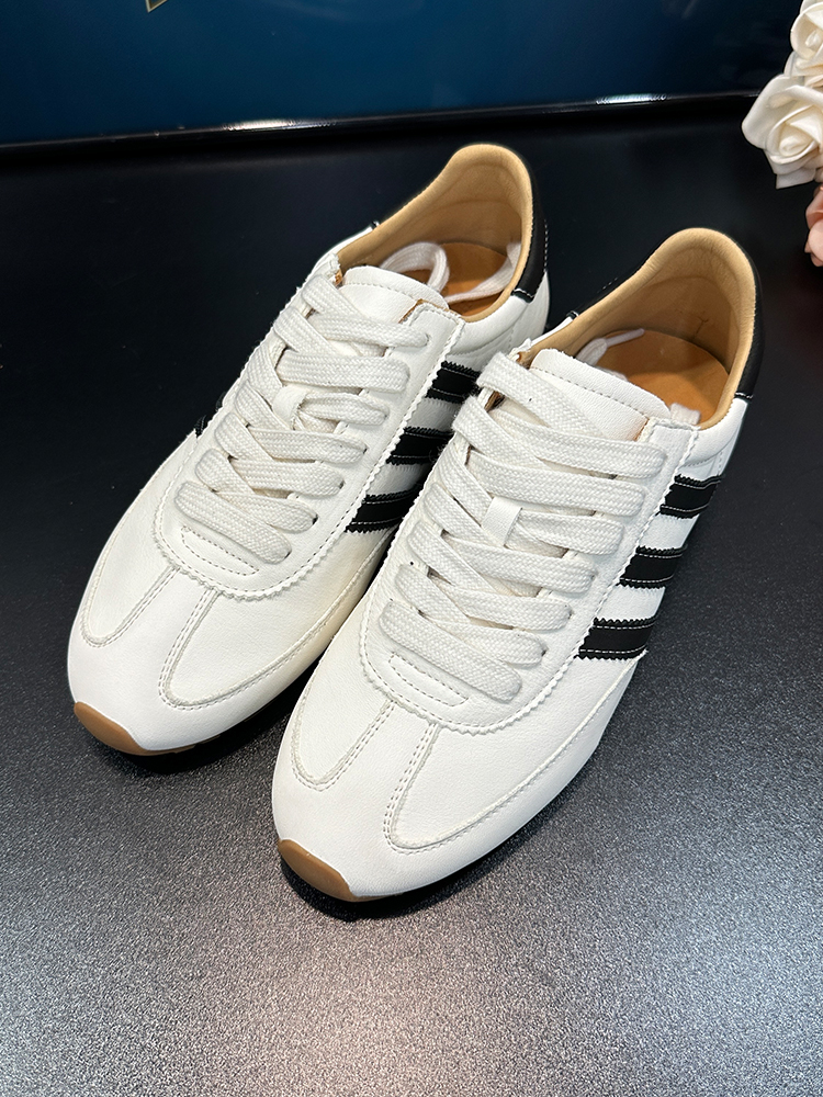 Women's Genuine Leather Low-Top Training Shoes, 2025 Spring Style, Non-Slip Rubber Sole, Fashionable Casual Sports Sneakers Women's Genuine Leather Low-Top Training Shoes, 2025 Spring Style, Non-Slip Rubber Sole, Fashionable Casual Sports Sneakers