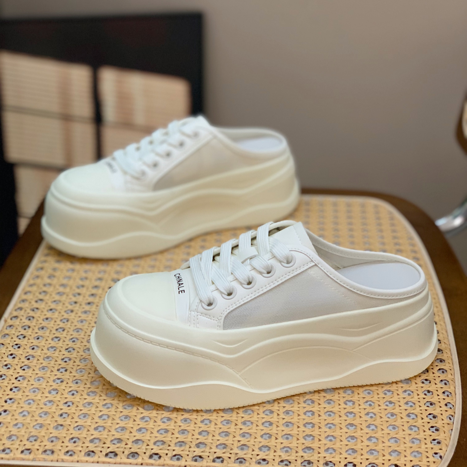 Women's Genuine Leather Thick-Soled Two-Way Wear White Platform Shoes, 6cm Height-Increasing, Spring Summer 2025 Style Women's Genuine Leather Thick-Soled Two-Way Wear White Platform Shoes, 6cm Height-Increasing, Spring Summer 2025 Style