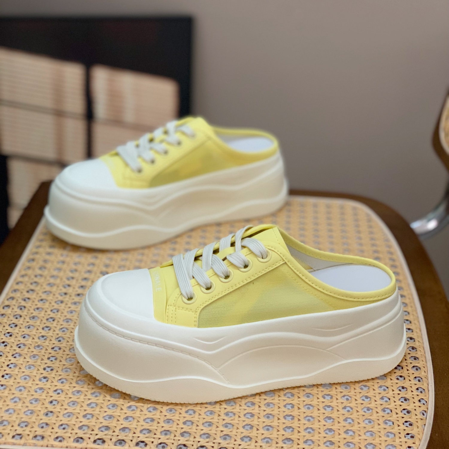 Women's Genuine Leather Thick-Soled Two-Way Wear White Platform Shoes, 6cm Height-Increasing, Spring Summer 2025 Style Women's Genuine Leather Thick-Soled Two-Way Wear White Platform Shoes, 6cm Height-Increasing, Spring Summer 2025 Style