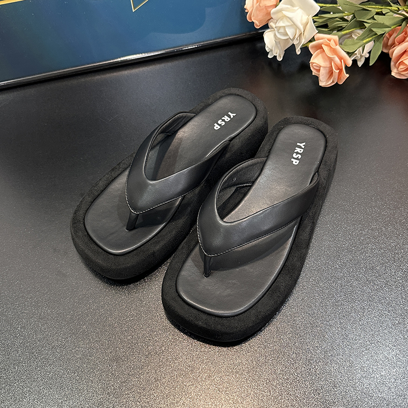 Women's Harbor-Style Thick-Soled Flip-Flops, Summer 2025 Casual Platform Beach Sandals for Outdoor Wear