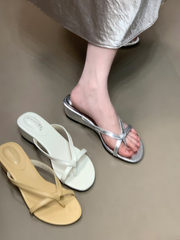 Women's High-End French Style Beach Sandals - 2025 Ocean One Summer Flip-Flops for Effortless Chic Women's High-End French Style Beach Sandals - 2025 Ocean One Summer Flip-Flops for Effortless Chic