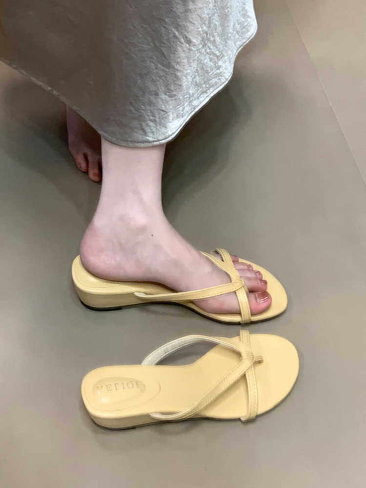 Women's High-End French Style Beach Sandals - 2025 Ocean One Summer Flip-Flops for Effortless Chic Women's High-End French Style Beach Sandals - 2025 Ocean One Summer Flip-Flops for Effortless Chic