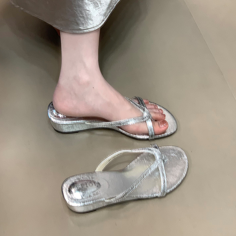 Women's High-End French Style Beach Sandals - 2025 Ocean One Summer Flip-Flops for Effortless Chic