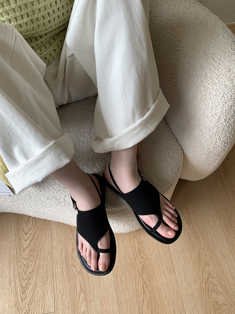 Women's High-End Thong Sandals 2025, Retro Roman Style, Perfect for Skirts, Trendy Summer Footwear