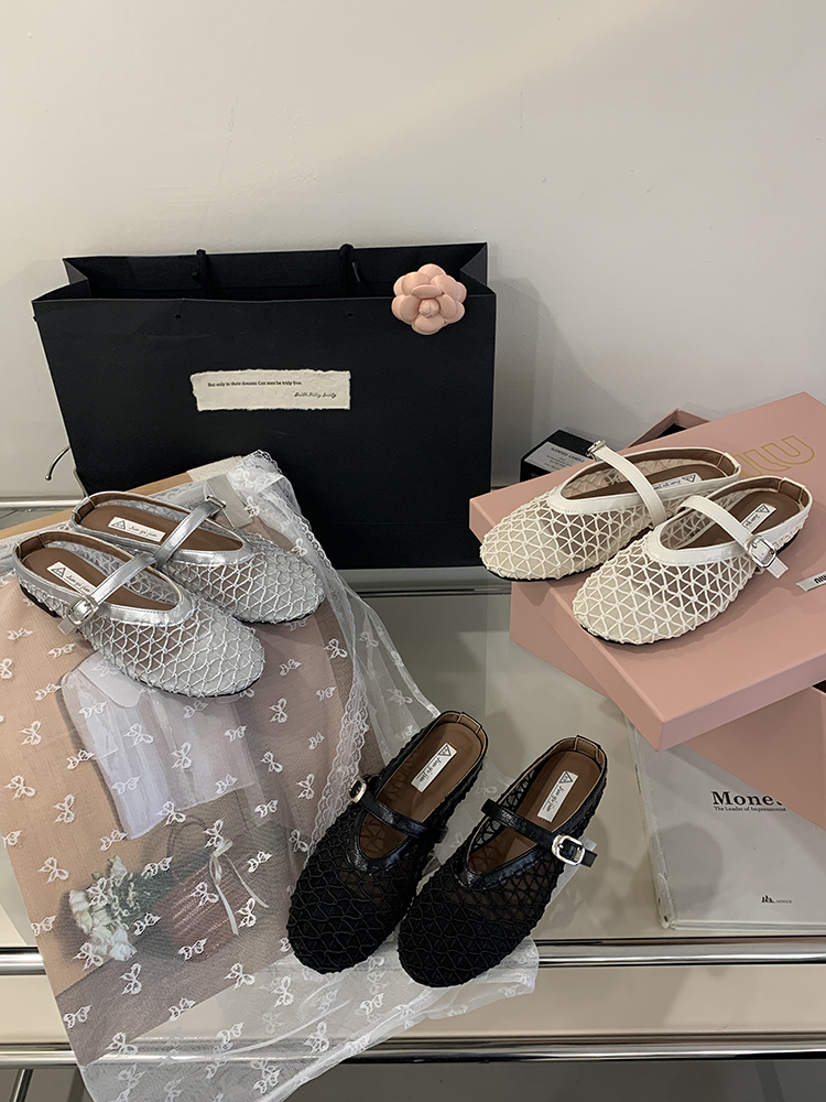 Women's Hollow Mesh Half Slippers - Summer 2025 One-Strap Round Toe Flat Breathable Fishing Net Sandals Women's Hollow Mesh Half Slippers - Summer 2025 One-Strap Round Toe Flat Breathable Fishing Net Sandals