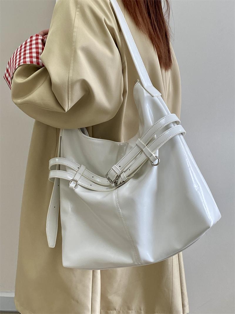 Women's Korean Style Large Capacity Oil Leather Tote Bag - Versatile Shoulder & Crossbody Design