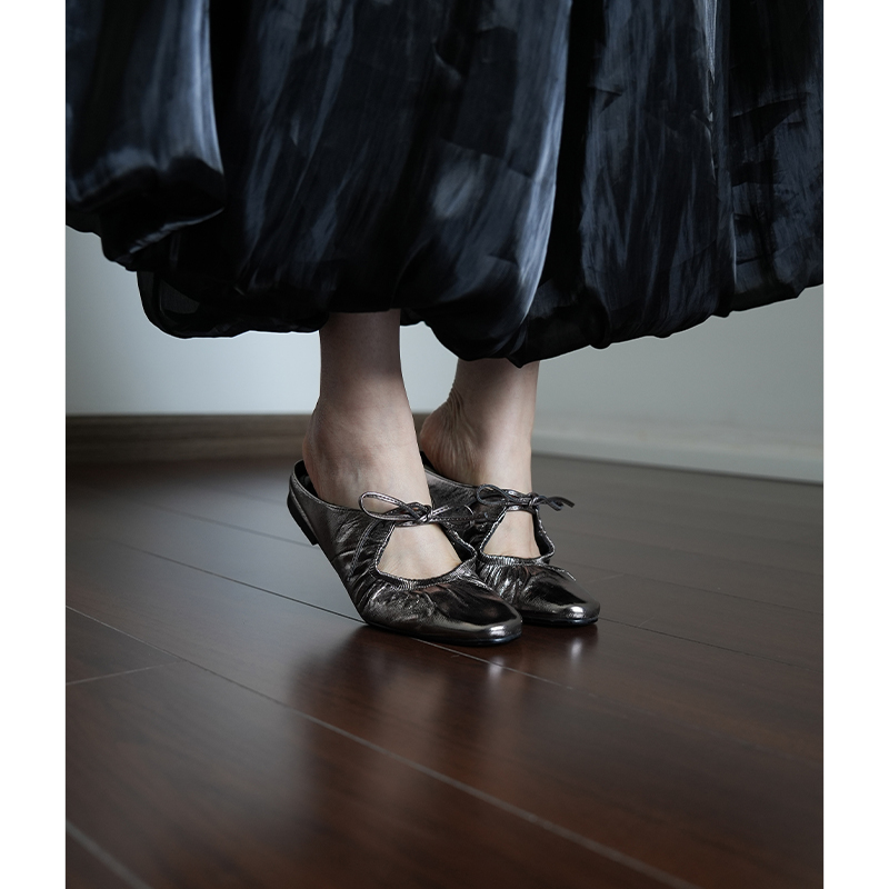 Women's Lace-Up Silver Square Toe Flat Sandals - Summer Outdoor Mules, Simple Half Slippers for Casual Style