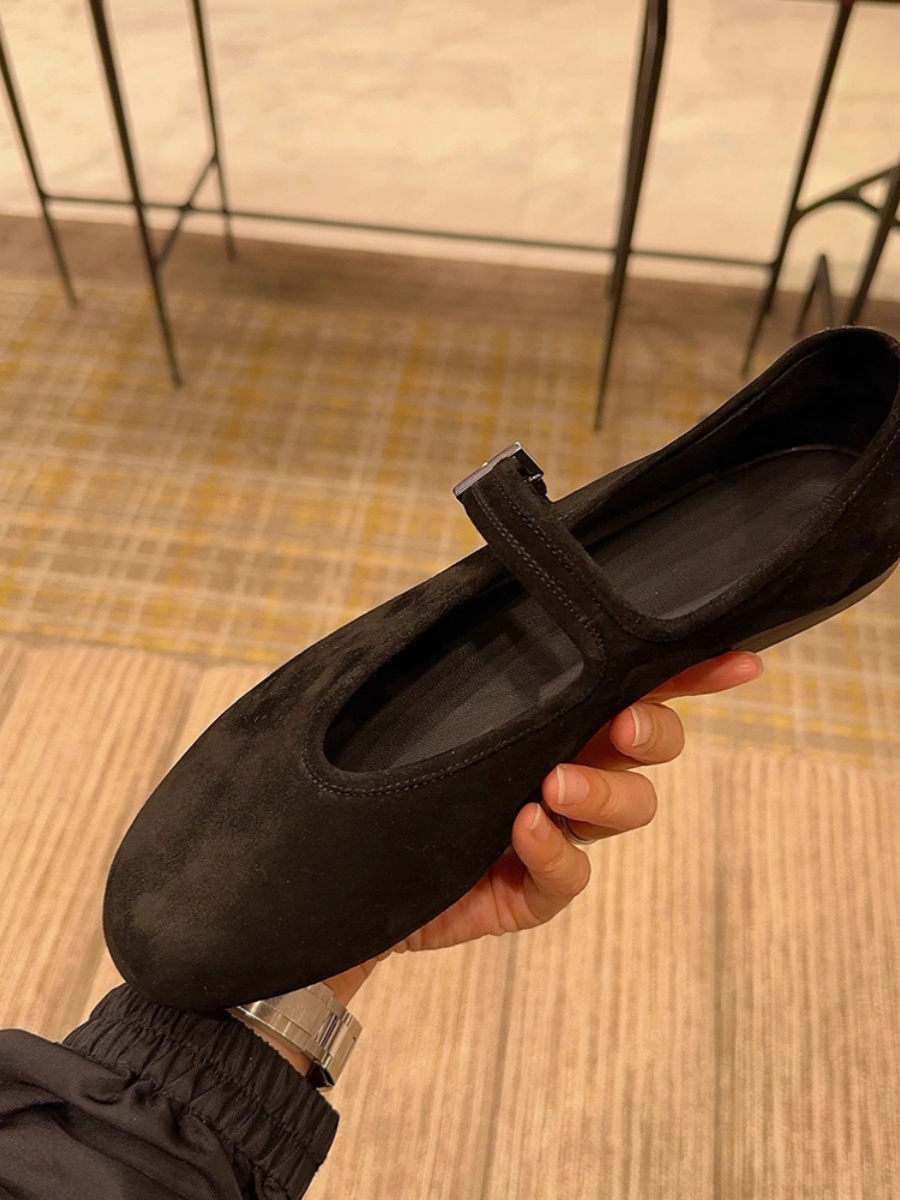 Women's Leather Mary Jane Shoes with Round Toe and Buckle Strap, Soft Sole, Cowhide for Spring/Summer 2025, Comfortable Classic Style Women's Leather Mary Jane Shoes with Round Toe and Buckle Strap, Soft Sole, Cowhide for Spring/Summer 2025, Comfortable Classic Style