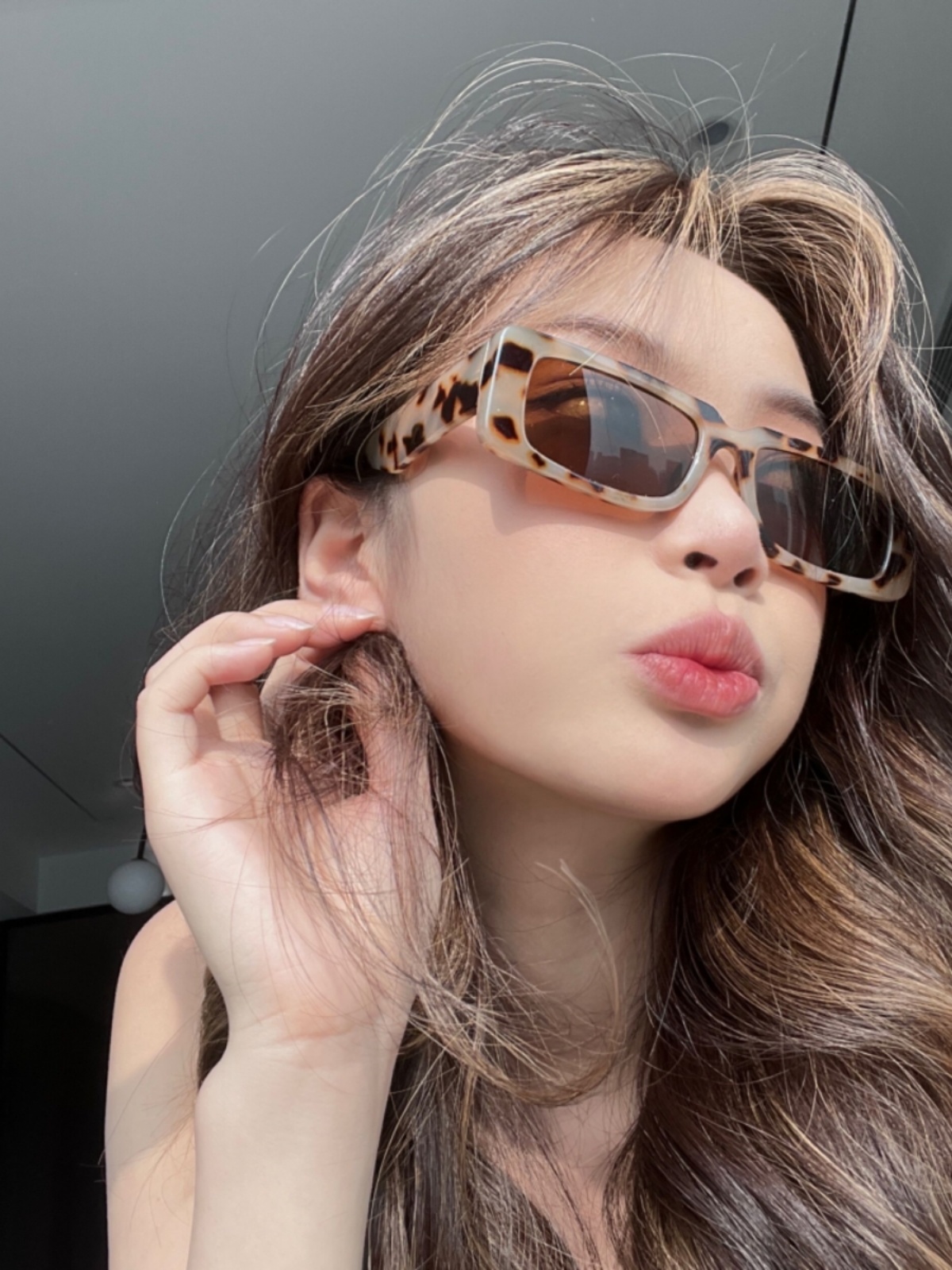 Women's Leopard Print Rectangular Sunglasses for Small Faces - Retro 2025 Style, High-End European American Fashion Women's Leopard Print Rectangular Sunglasses for Small Faces - Retro 2025 Style, High-End European American Fashion