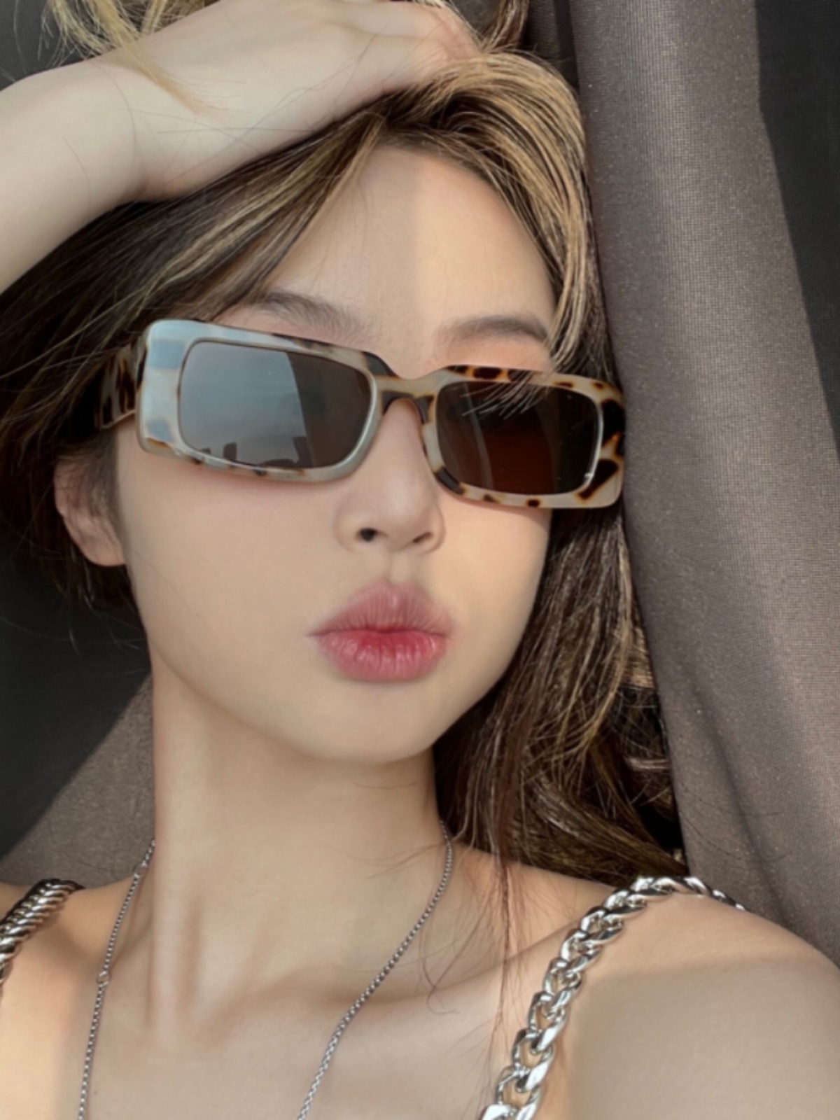 Women's Leopard Print Rectangular Sunglasses for Small Faces - Retro 2025 Style, High-End European American Fashion