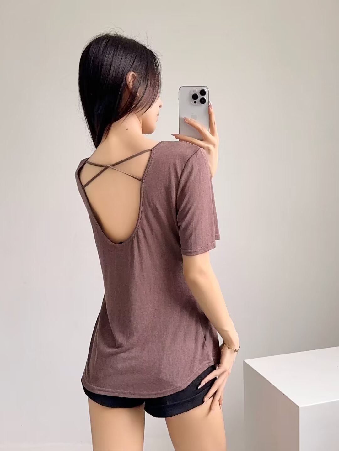 Womenâ€™s Lightweight Draped Back Sports T-Shirt - Breathable Short Sleeve Yoga Top for Spring & Summer, Ideal for Jazz Dance and Fitness
