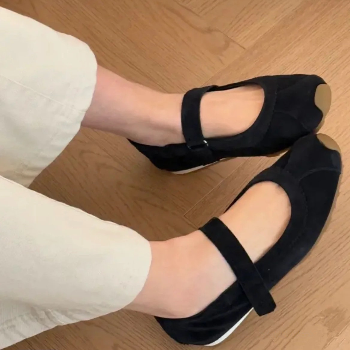 Women's Lightweight Mary Jane Ballet Shoes - Stylish Casual Flats for Training and Everyday Comfort Women's Lightweight Mary Jane Ballet Shoes - Stylish Casual Flats for Training and Everyday Comfort