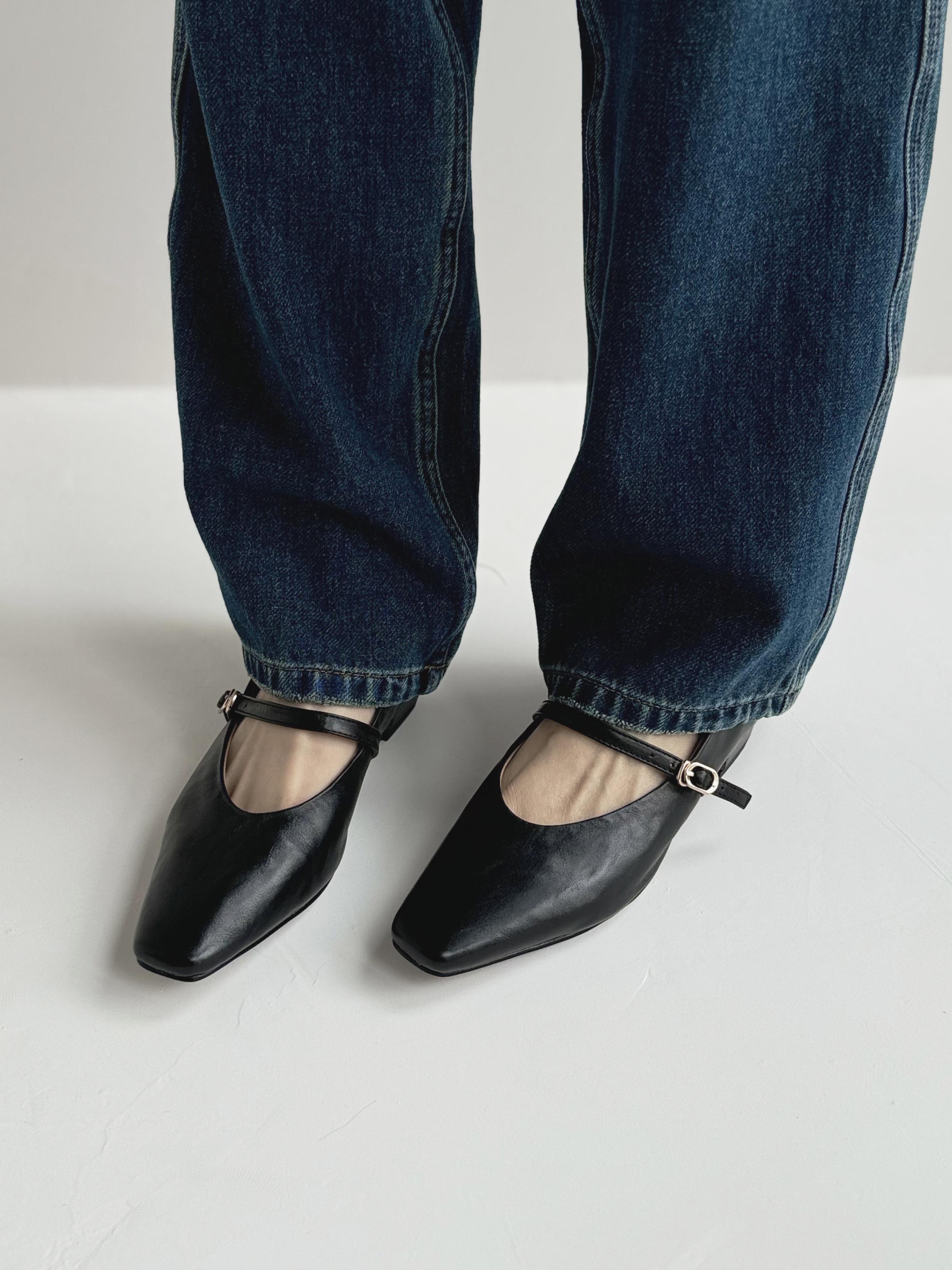 Women's Low-Heeled Square-Toe Slip-On Shoes with One-Strap Buckle - Versatile Comfort for Work and Commuting, All Season Style