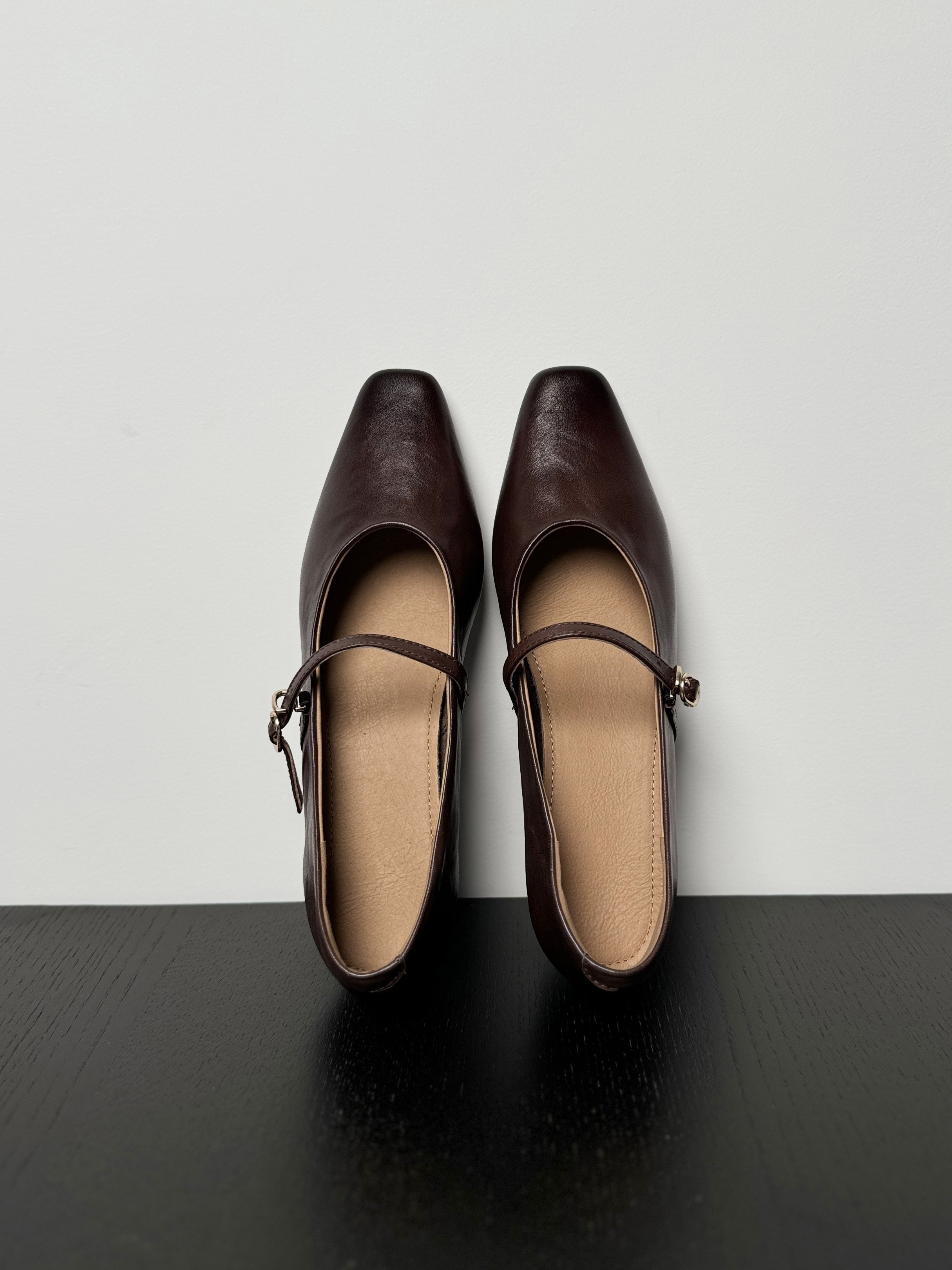 Women's Low-Heeled Square-Toe Slip-On Shoes with One-Strap Buckle - Versatile Comfort for Work and Commuting, All Season Style Women's Low-Heeled Square-Toe Slip-On Shoes with One-Strap Buckle - Versatile Comfort for Work and Commuting, All Season Style