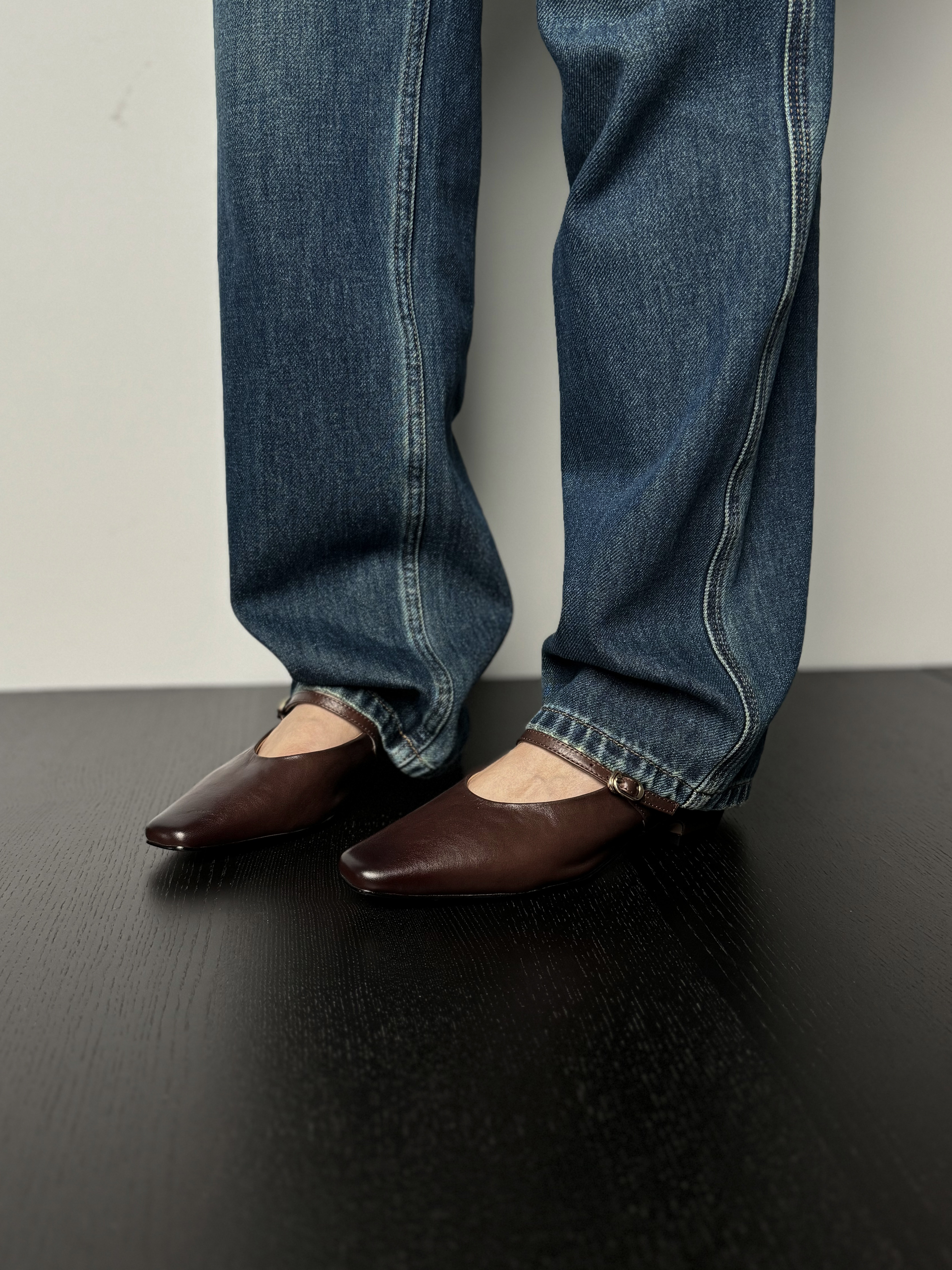 Women's Low-Heeled Square-Toe Slip-On Shoes with One-Strap Buckle - Versatile Comfort for Work and Commuting, All Season Style Women's Low-Heeled Square-Toe Slip-On Shoes with One-Strap Buckle - Versatile Comfort for Work and Commuting, All Season Style