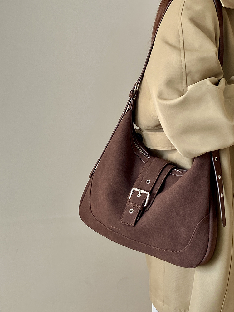 Women's Matte Retro Saddle Bag - 2025 Niche Design, Large Capacity, Versatile Shoulder & Crossbody Style