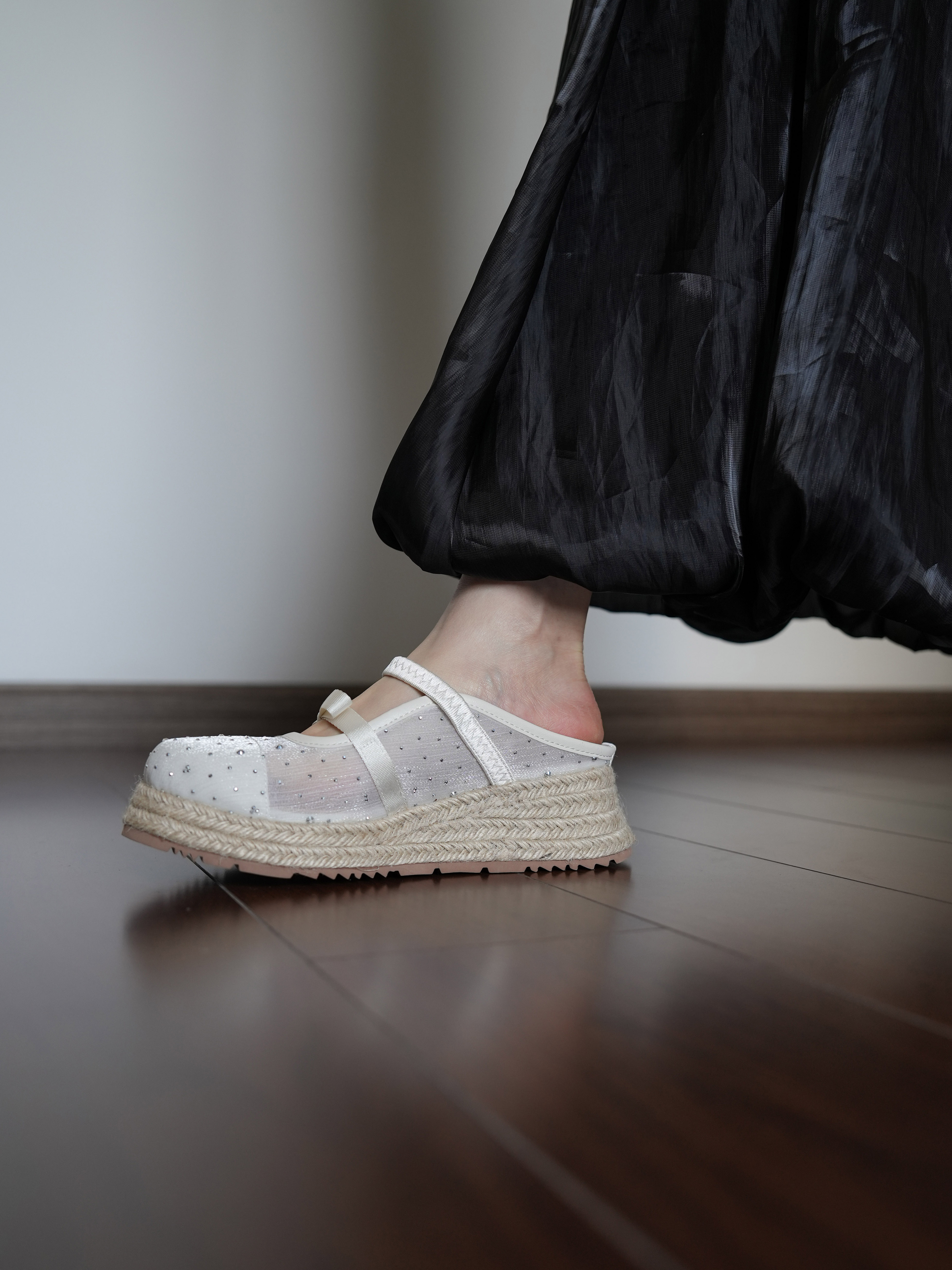 Women's Mesh Toe Cap Slippers, Thick-Soled Wedge Sandals with Bowknot, Summer Outdoor Footwear, Trendy Casual Style Women's Mesh Toe Cap Slippers, Thick-Soled Wedge Sandals with Bowknot, Summer Outdoor Footwear, Trendy Casual Style