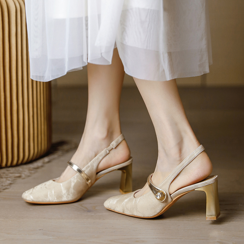 Women's National Style High-Heeled Shoes, Chunky Heel Mary Jane Flats, Closed-Toe Sandals, Summer 2025, Chinese Qipao Inspired Women's National Style High-Heeled Shoes, Chunky Heel Mary Jane Flats, Closed-Toe Sandals, Summer 2025, Chinese Qipao Inspired