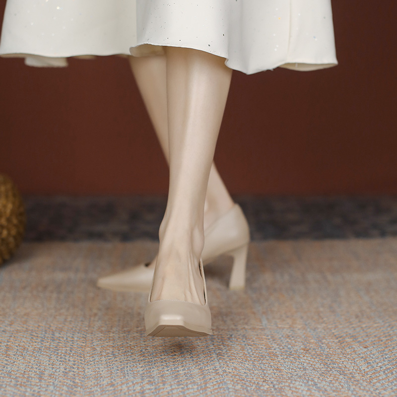 Women's Nude High Heels, 2025 French Style Small Square Toe Retro Flats, Soft Leather, Non-Chafing Professional Work Shoes