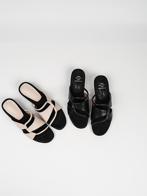 Women's Open-Toe Wedge Sandals - Minimalist Summer Slippers for Vacation, Outdoor Style, and Cool Temperament Women's Open-Toe Wedge Sandals - Minimalist Summer Slippers for Vacation, Outdoor Style, and Cool Temperament