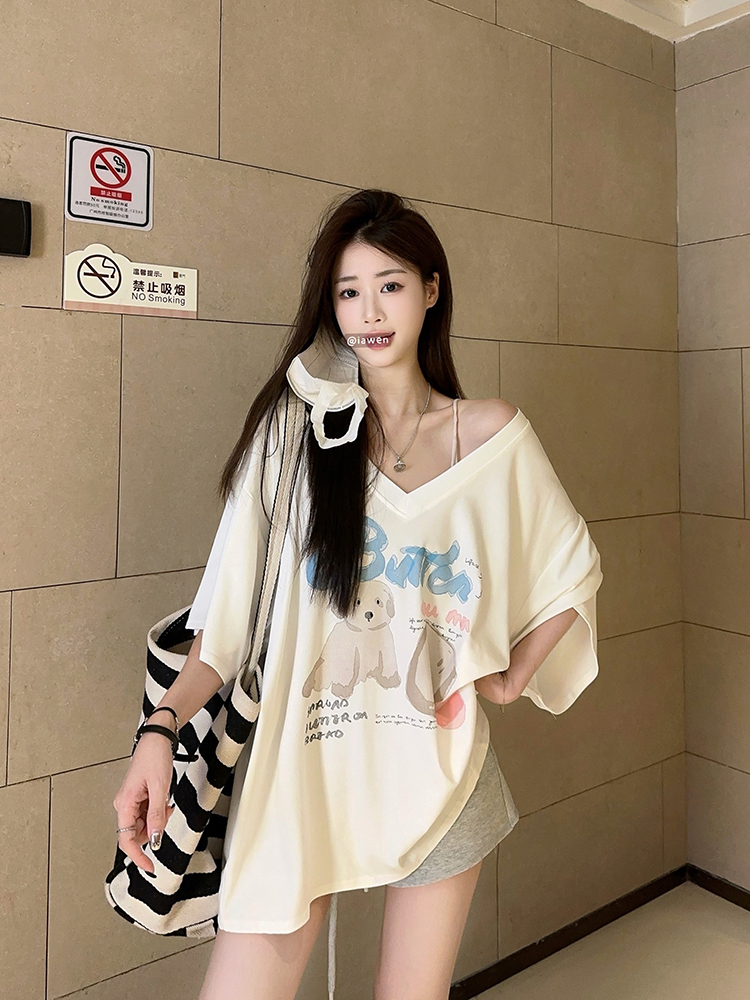 Women's Oversized Hip-Hop Drop Shoulder V-Neck T-Shirt - Loose Fit Short Sleeve Top in Casual Streetwear Style Women's Oversized Hip-Hop Drop Shoulder V-Neck T-Shirt - Loose Fit Short Sleeve Top in Casual Streetwear Style