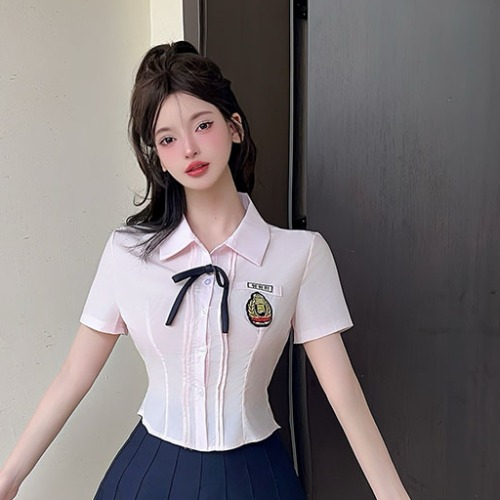 Women's Pink Pleated Skirt & Waist-Tight Short Shirt Uniform for Beauty Salon Spa Foot Massage Therapists - Stylish & Professional Women's Pink Pleated Skirt & Waist-Tight Short Shirt Uniform for Beauty Salon Spa Foot Massage Therapists - Stylish & Professional