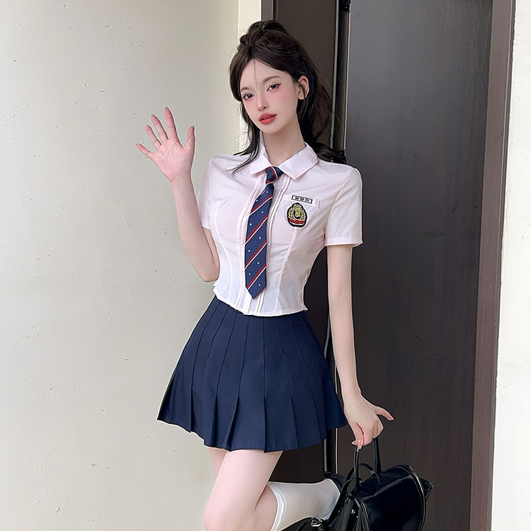 Women's Pink Pleated Skirt & Waist-Tight Short Shirt Uniform for Beauty Salon Spa Foot Massage Therapists - Stylish & Professional Women's Pink Pleated Skirt & Waist-Tight Short Shirt Uniform for Beauty Salon Spa Foot Massage Therapists - Stylish & Professional