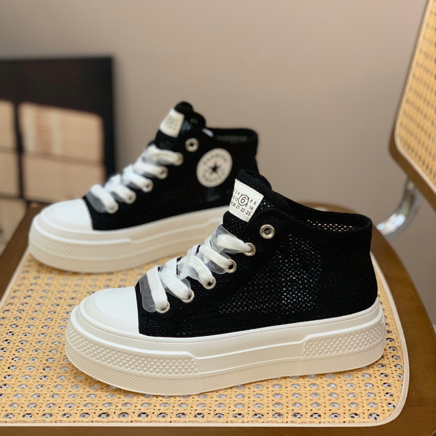 Women's Platform High-Top Sneakers, Trendy Lace-Up Casual Shoes for Summer 2025, Breathable White Design