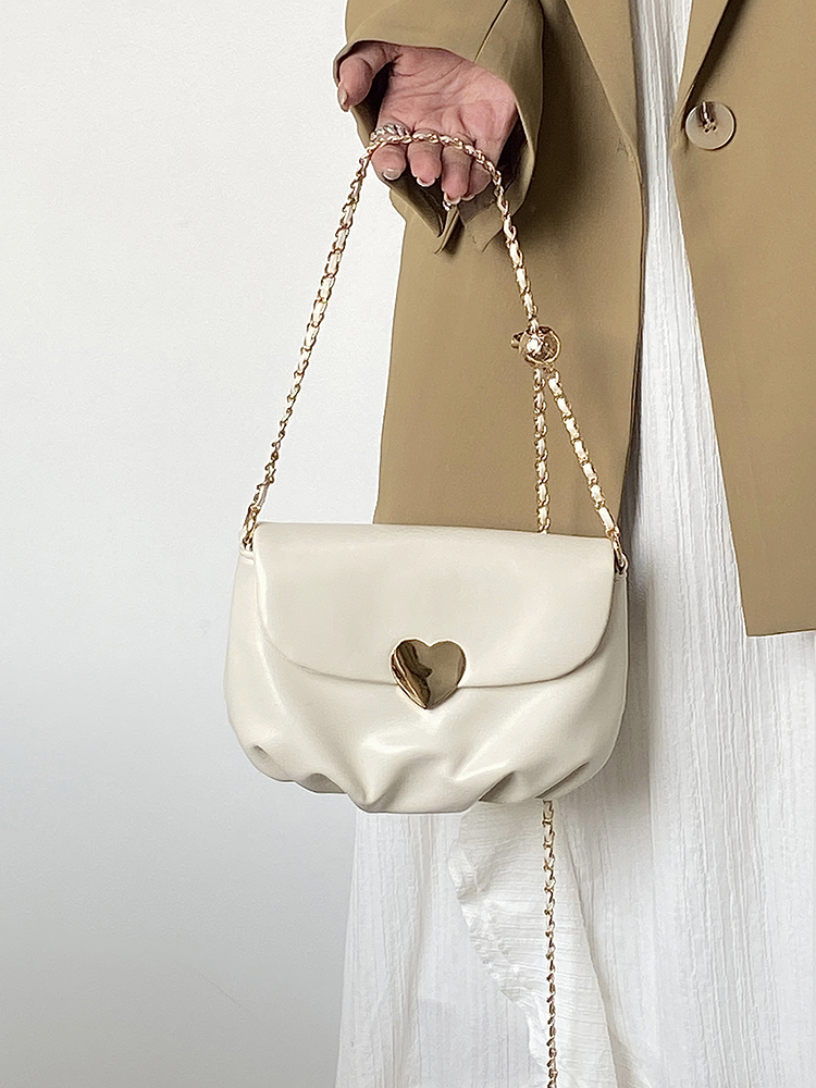Women's Pleated Cloud Chain Bag - Cute Spring/Summer Crossbody Shoulder Bag in Niche Design
