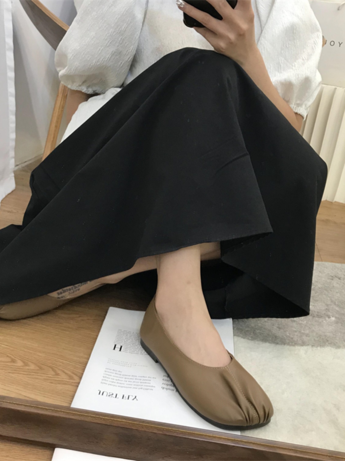 Women's Pleated Flat Loafers - 2025 Korean Style Grandma Shoes, Versatile Shallow Mouth Bean Shoes for Everyday Wear Women's Pleated Flat Loafers - 2025 Korean Style Grandma Shoes, Versatile Shallow Mouth Bean Shoes for Everyday Wear