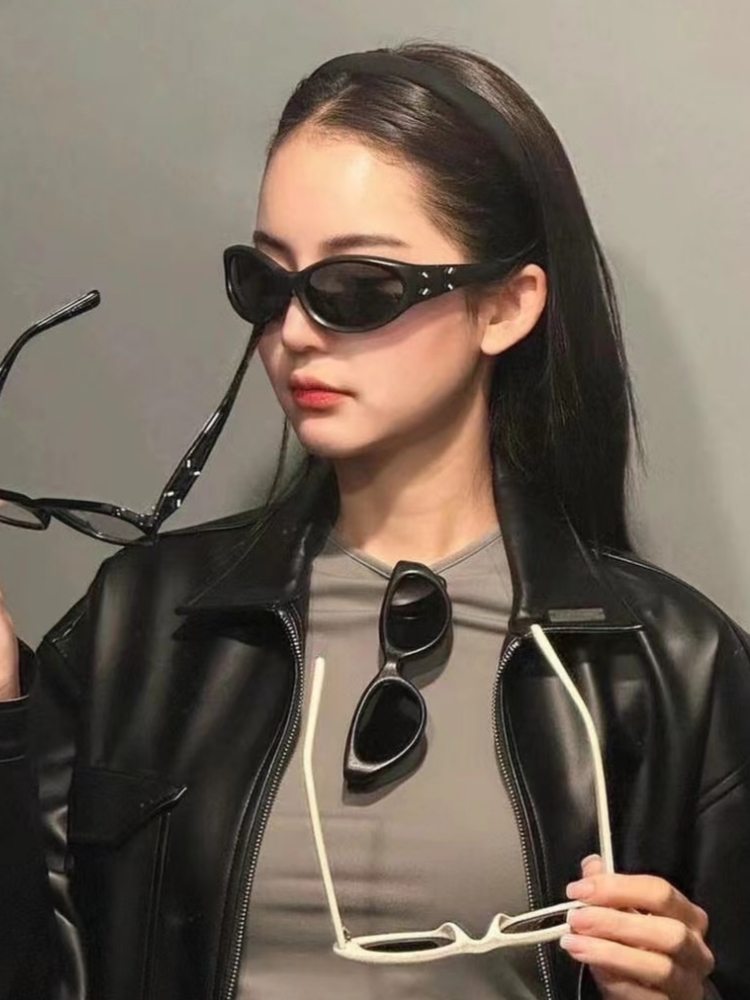 Women's Polarized Sunglasses for Cycling & Outdoor Sports, Flattering for Round Faces, European & American Style, UV Protection Women's Polarized Sunglasses for Cycling & Outdoor Sports, Flattering for Round Faces, European & American Style, UV Protection