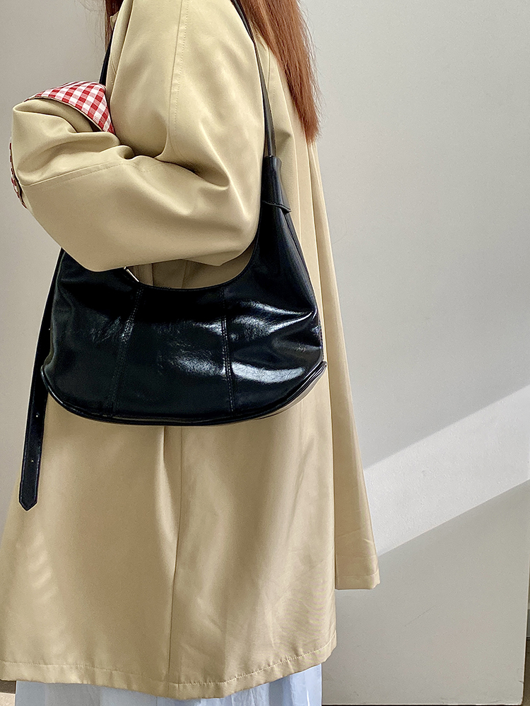 Women's Retro Dumpling Bag - Large Capacity Versatile Shoulder & Crossbody Underarm Bag - Chic 2025 Niche Design Women's Retro Dumpling Bag - Large Capacity Versatile Shoulder & Crossbody Underarm Bag - Chic 2025 Niche Design