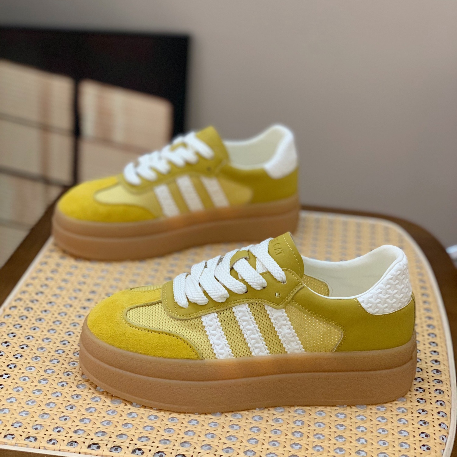 Women's Retro Genuine Leather Lace-Up Training Shoes - 2025 Summer Color-Blocking Mesh Casual Sneakers, Versatile Breathable Style