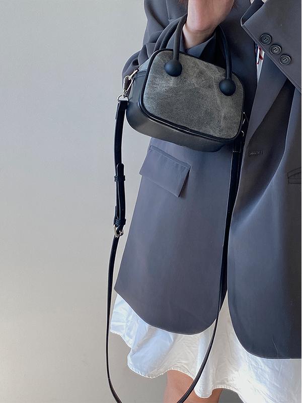 Women's Retro High-End Minimalist Tote Bag - Spring/Summer 2025 Small Crossbody Shoulder Bag Women's Retro High-End Minimalist Tote Bag - Spring/Summer 2025 Small Crossbody Shoulder Bag