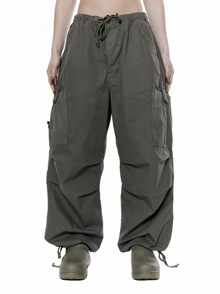 Womenâ€™s Retro Style Casual Cargo Pants with Drawstring Waist - Loose Fit Solid Color Pocket Trousers for Versatile Everyday Wear