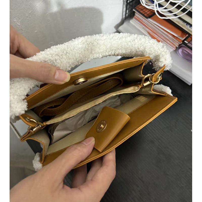 Women's Retro Suede Plush Tote Bag - Large Capacity Versatile Shoulder & Crossbody Bag for Autumn/Winter 2025 Women's Retro Suede Plush Tote Bag - Large Capacity Versatile Shoulder & Crossbody Bag for Autumn/Winter 2025