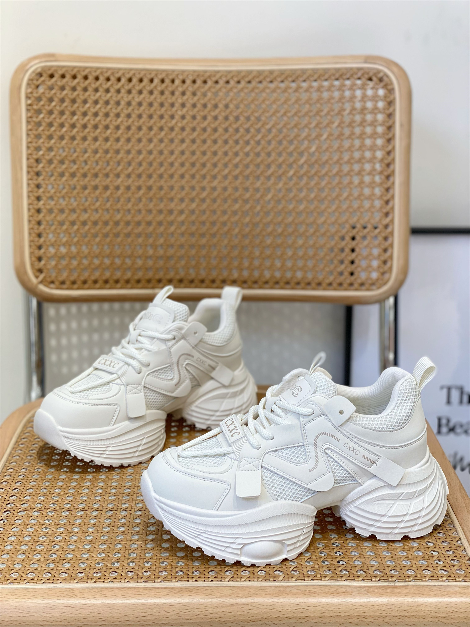 Womenâ€™s Retro Thick-Soled Dad Shoes - 6cm Small Size, Breathable Mesh, Genuine Leather, 2025 Spring Casual Sports Footwear