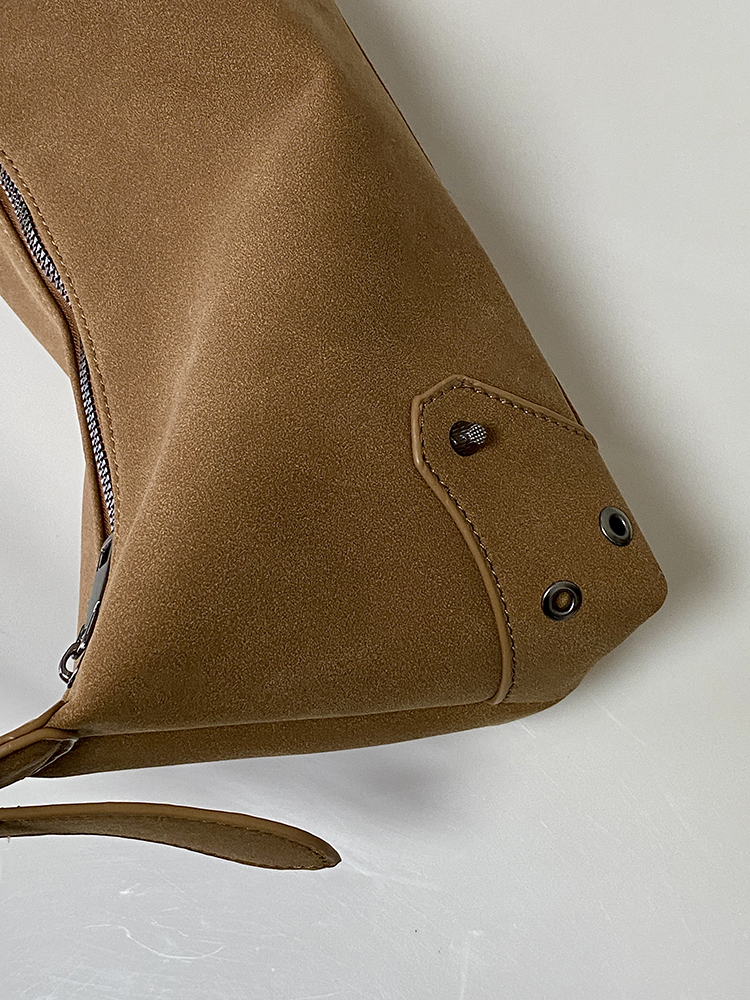 Women's Retro Underarm Bag 2025 - Stylish Versatile Shoulder Crossbody Bag for Spring and Summer Fashion Women's Retro Underarm Bag 2025 - Stylish Versatile Shoulder Crossbody Bag for Spring and Summer Fashion